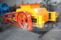 購買雙齒輥破碎機時要注意兩種指標